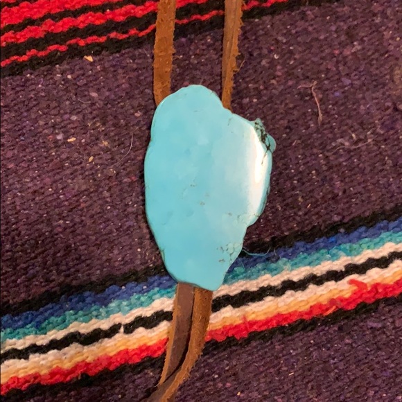 Leather and turquoise slab bolo necklace - Picture 2 of 3